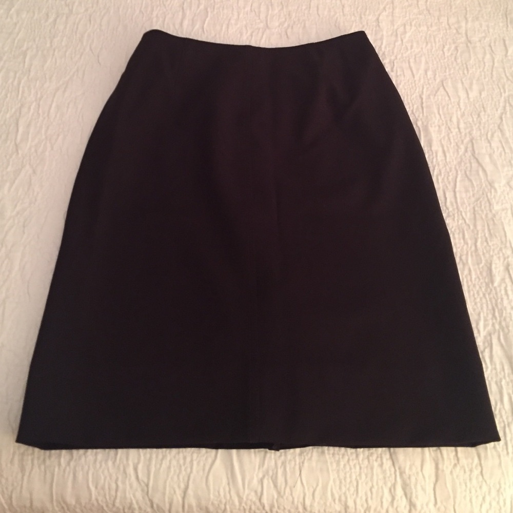 COPY - Classic Italian brown wool skirt